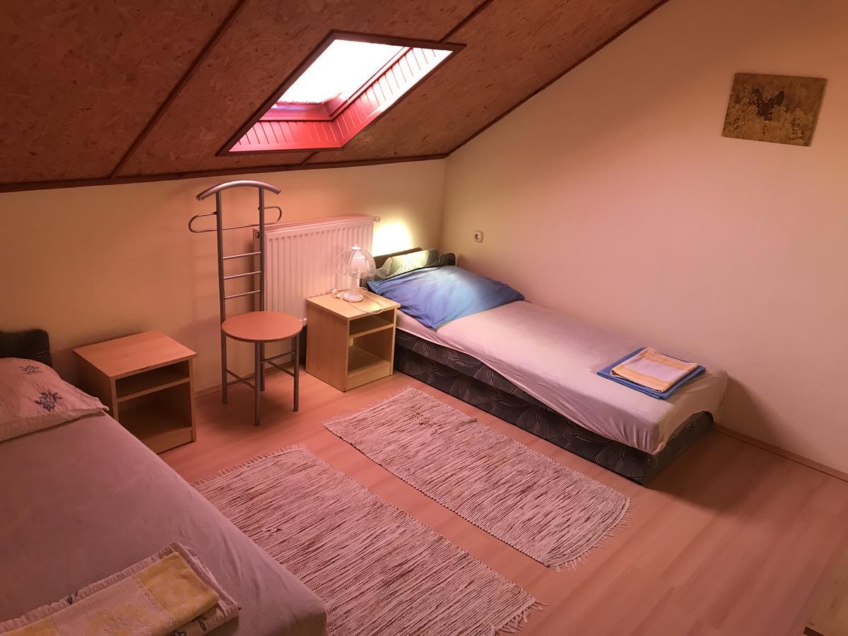 Vadvirag Vendeghaz Hotel Lenti Bagian luar foto